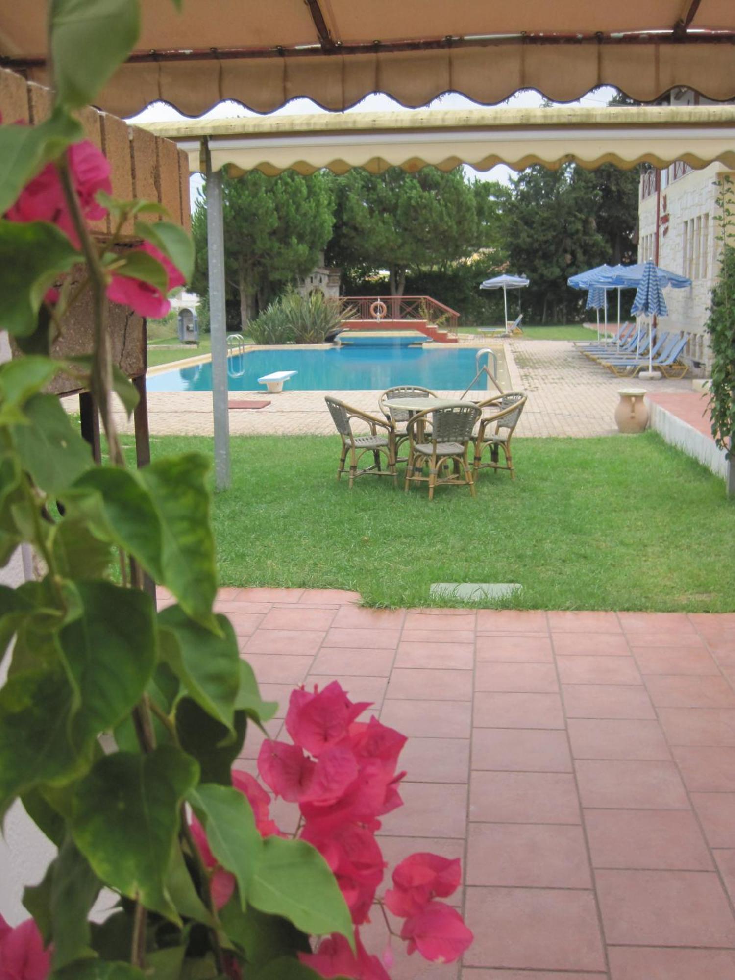 Vamos Palace Apartments Esterno foto